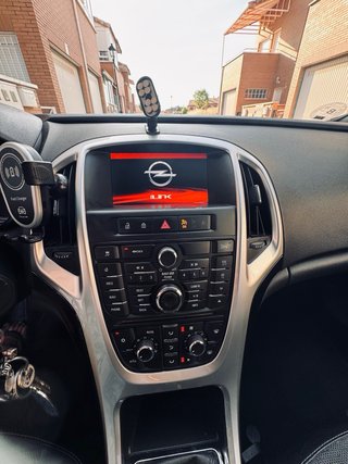 Opel Astra 2015