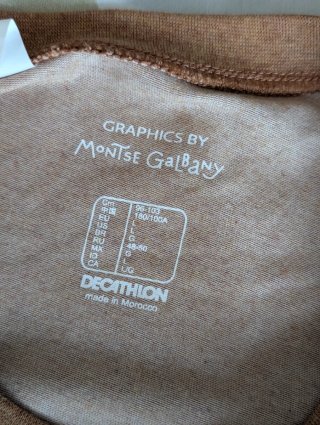 Camiseta Quechua (Decathlon). Talla L.