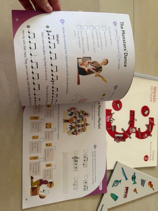 MUSIC IN TUNE 3 PRIMARY STUDENT'S, ACTIVITY BOOK
