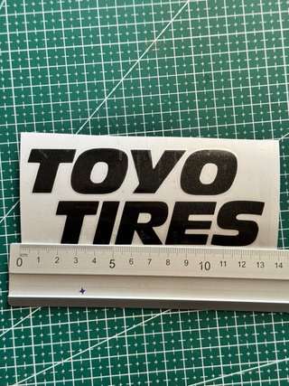 Pegatina Toyo Tires Vinilo Negro