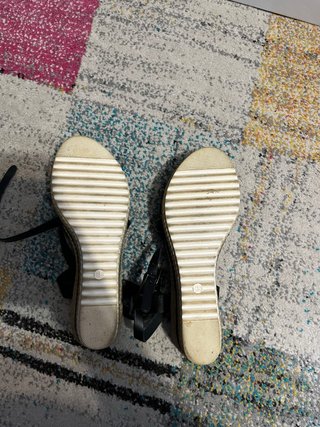 Sandalias de mujer marca Creeks talla 38 con tacón