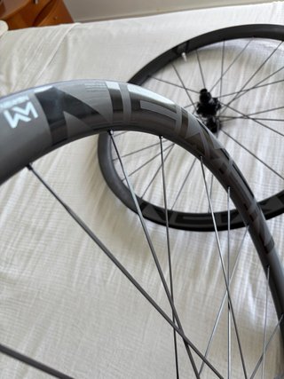 Ruedas Gravel carbono newmen advanced