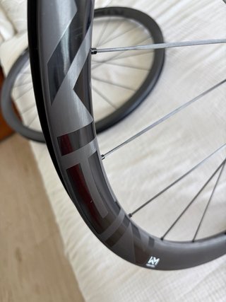 Ruedas Gravel carbono newmen advanced