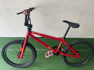 Bicicleta BMX