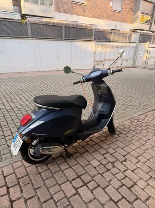 Vespa Primavera 125 Tech