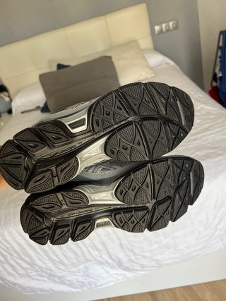 Asics GEL-NYC Grises deportivas