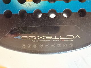 Pala Bullpadel Vertex 05 Hydrid 2026