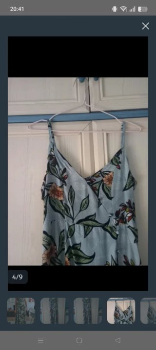 Vestido largo con flores azul celeste