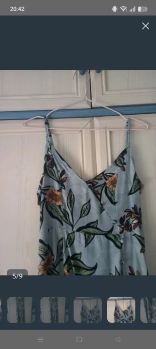 Vestido largo con flores azul celeste