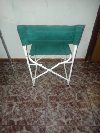 Silla transportable, en buen estado, no se a usado