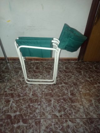 Silla transportable, en buen estado, no se a usado