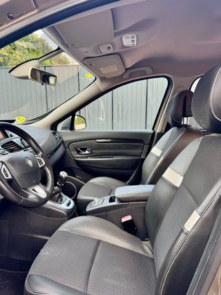 Renault Grand Scenic 2013