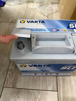 Batería VARTA Dynamic SLI D24 60Ah 12V 540A Nueva