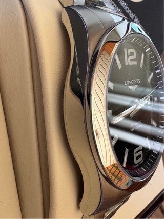 Reloj Longines Conquest Automático