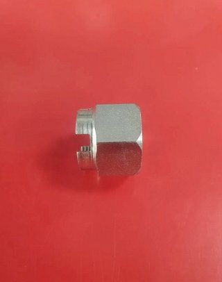 Tuerca Eje Rueda PIAGGIO