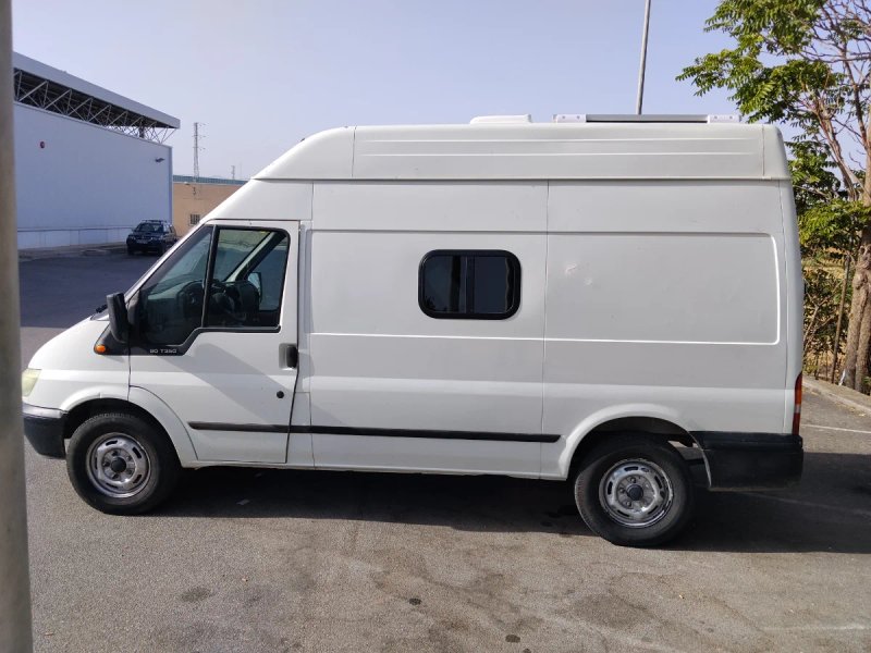 Ford Transit 2004 - foto 1