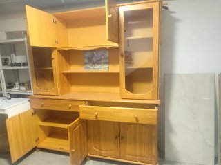 Mueble salón / librería. Madera de pino.