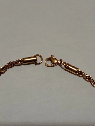 Collar Cruz Chapado Oro 18K Acero Inoxidable