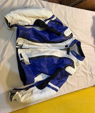 Mono de cuero 2 piezas reko racing como nuevo