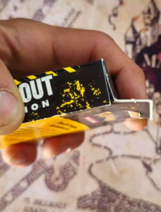 Lote 2 Cajas Knock Out Collection