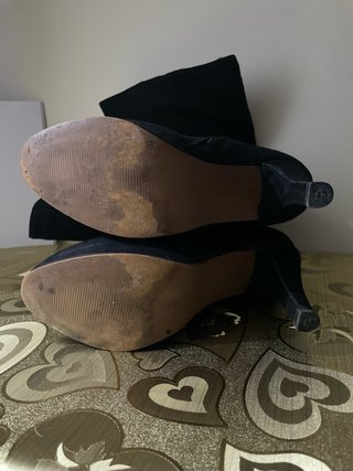 Botas altas negras de tacón - Talla 38 marca sessi