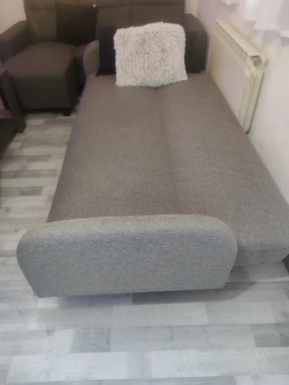 Sofá cama JYSK,2,00x70x1'10m.abierto