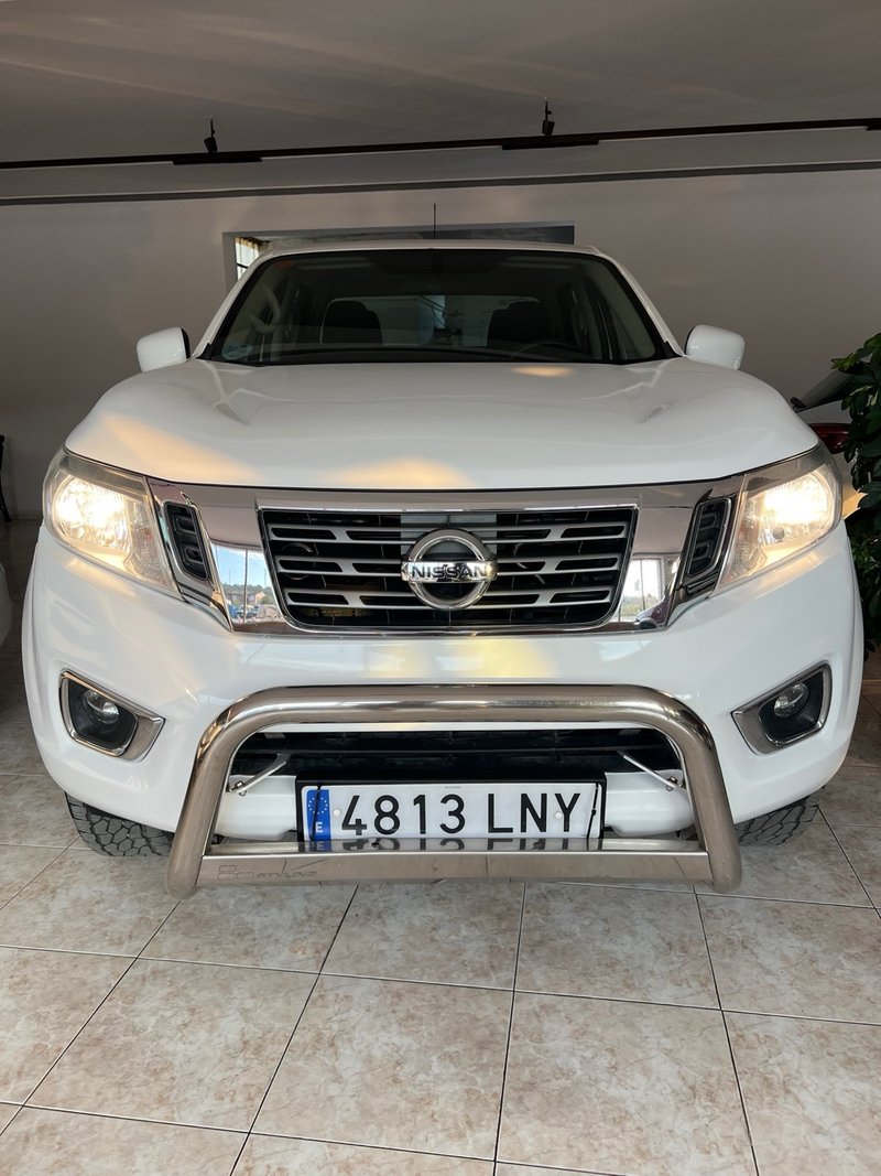 Nissan Navara 2021 - foto 1