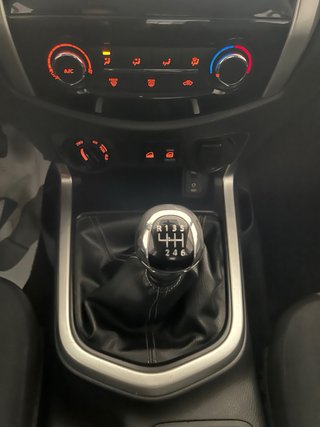 Nissan Navara 2021