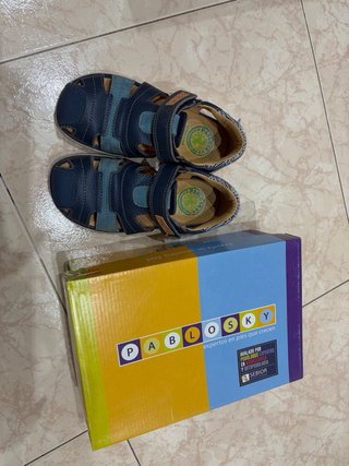 Sandalias niño PABLOSKY número 29