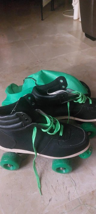 Patines de bota, cuatro ruedas