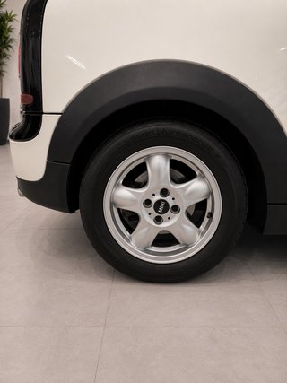 MINI Cooper Clubman D Automático – 110 CV