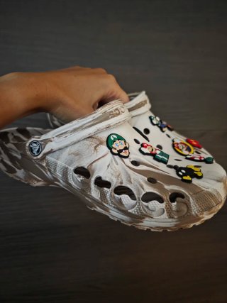 Crocs  42-43 (27 cm), nuevos