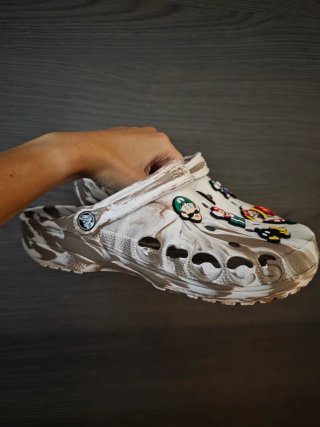 Crocs  42-43 (27 cm), nuevos