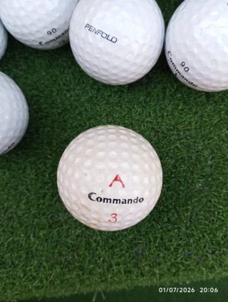 Bolas de golf vintage Comando  Penfold/90