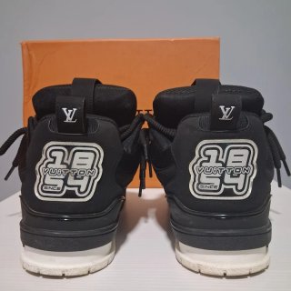 Louis Vuitton Skate nere 44