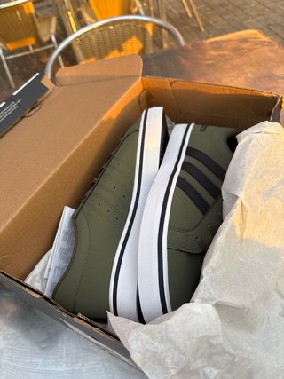 Banbas Adidas