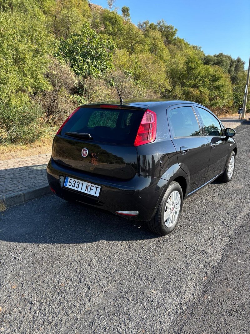 FIAT Punto 2017 - foto 1