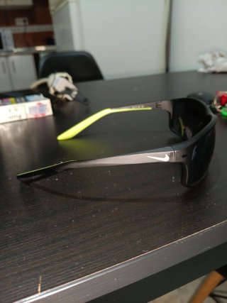 Gafas Nike super nuevas 1 mes con caja