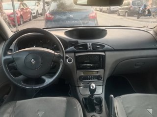 Renault Laguna 2002