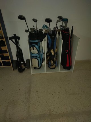 Palos de golf. Buen estado y carrito.