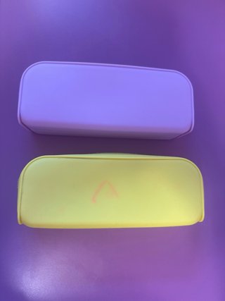 Confezione da 2 astucci scolastici / trousse (viola e giallo)