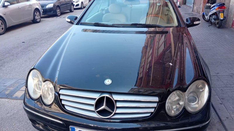 Mercedes-Benz  CLK 2005 - foto 1