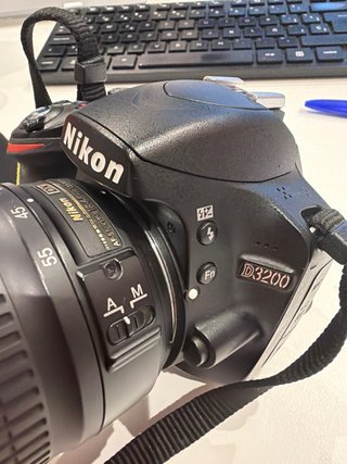 Camara de fotos Nikon D3200+ Objetivo 18-55mm