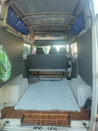 Nissan Trade 1990