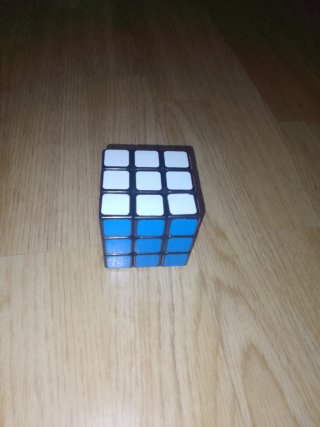 Cubos de Rubik y medidor de tiempo