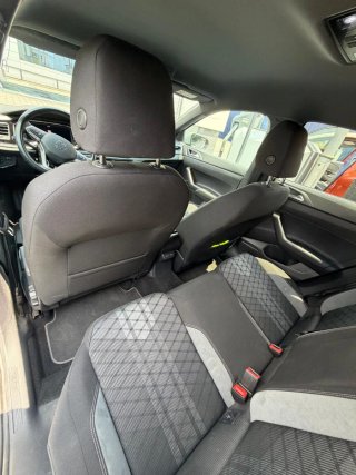 Volkswagen Polo 1.0 TSI R-Line Subrogación Renting