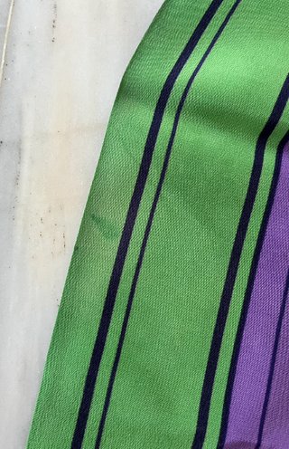 Pañuelo twilly Pierre Cardin vintage morado verde