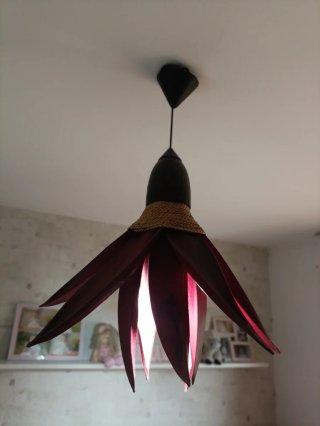 Lampara de forma de flor