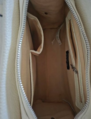 Bolso blanco mediano con correa