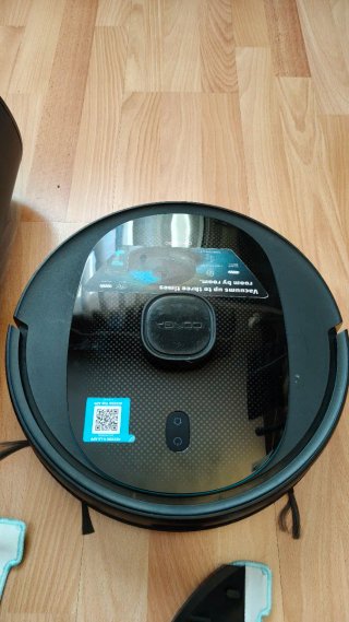 Robot aspirador/friegasuelos